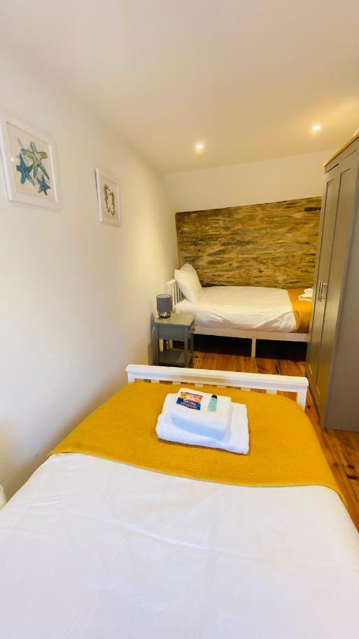 Spindrift Is A Beautiful Newly Refurbished Three Bedroom Private Family House Located On The Old Harbour And The Coastal Path In The Heart Of Beautiful Polperro Exterior photo